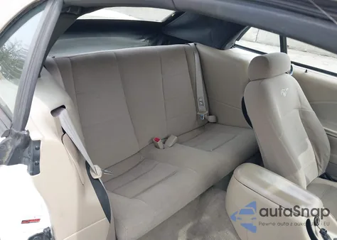 1999 Ford Mustang z USA, uszkodzony, nr VIN 1FAFP4448XF204939